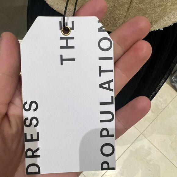 Dress the population KADY tulle sequin dress in cream/black coloring size small - Picture 4 of 7